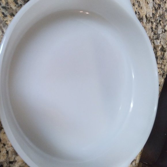 VTG FireKing Petite Potager Round Casserole Dish - Picture 3 of 6